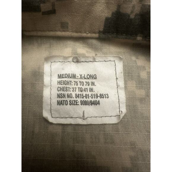 Military Digital Camo Shirt Full Zip Size Medium Long Camouflage USA Armed Force - Picture 2 of 9